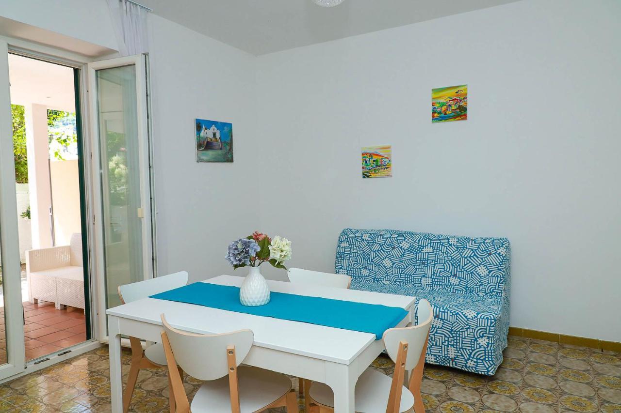 Trani Apartment *